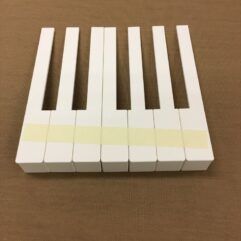 2-29.01～2-29.11　ドイツ　白鍵アイボリーカラー